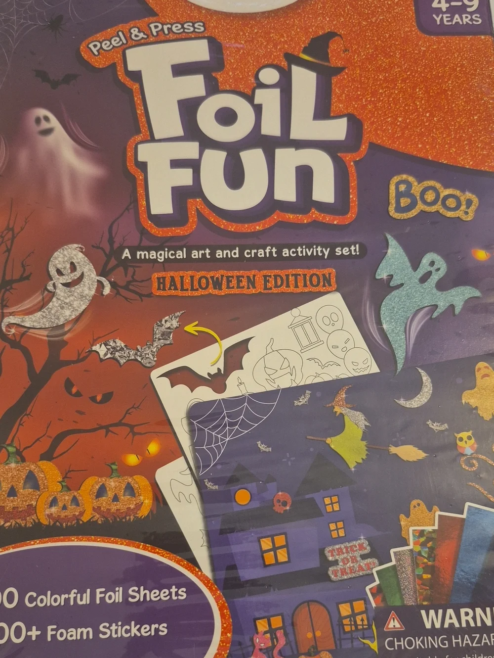 killmatics Foil Fun Halloween Edition Art & Craft Activity SetSkillmatics
